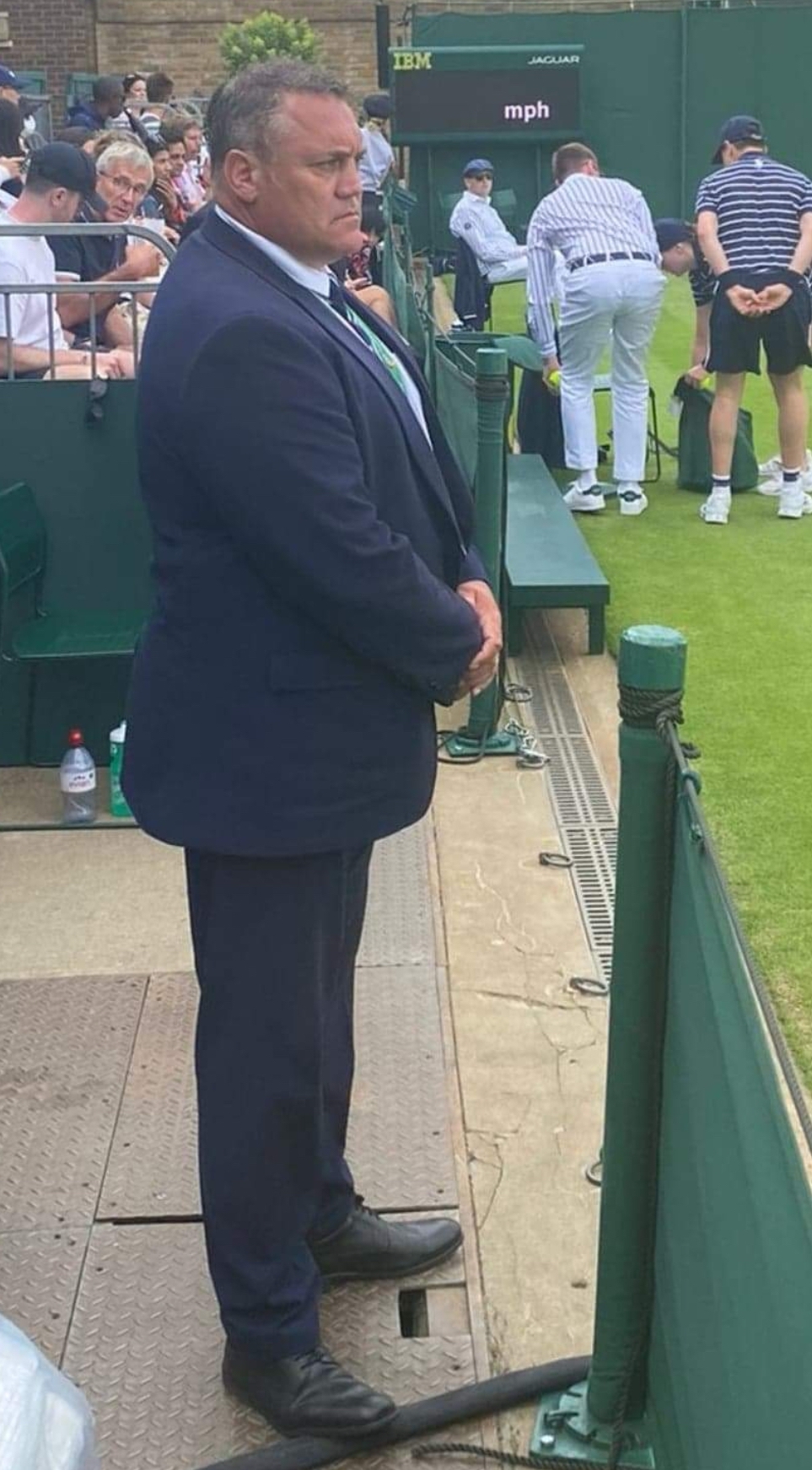 Instructor briefing session